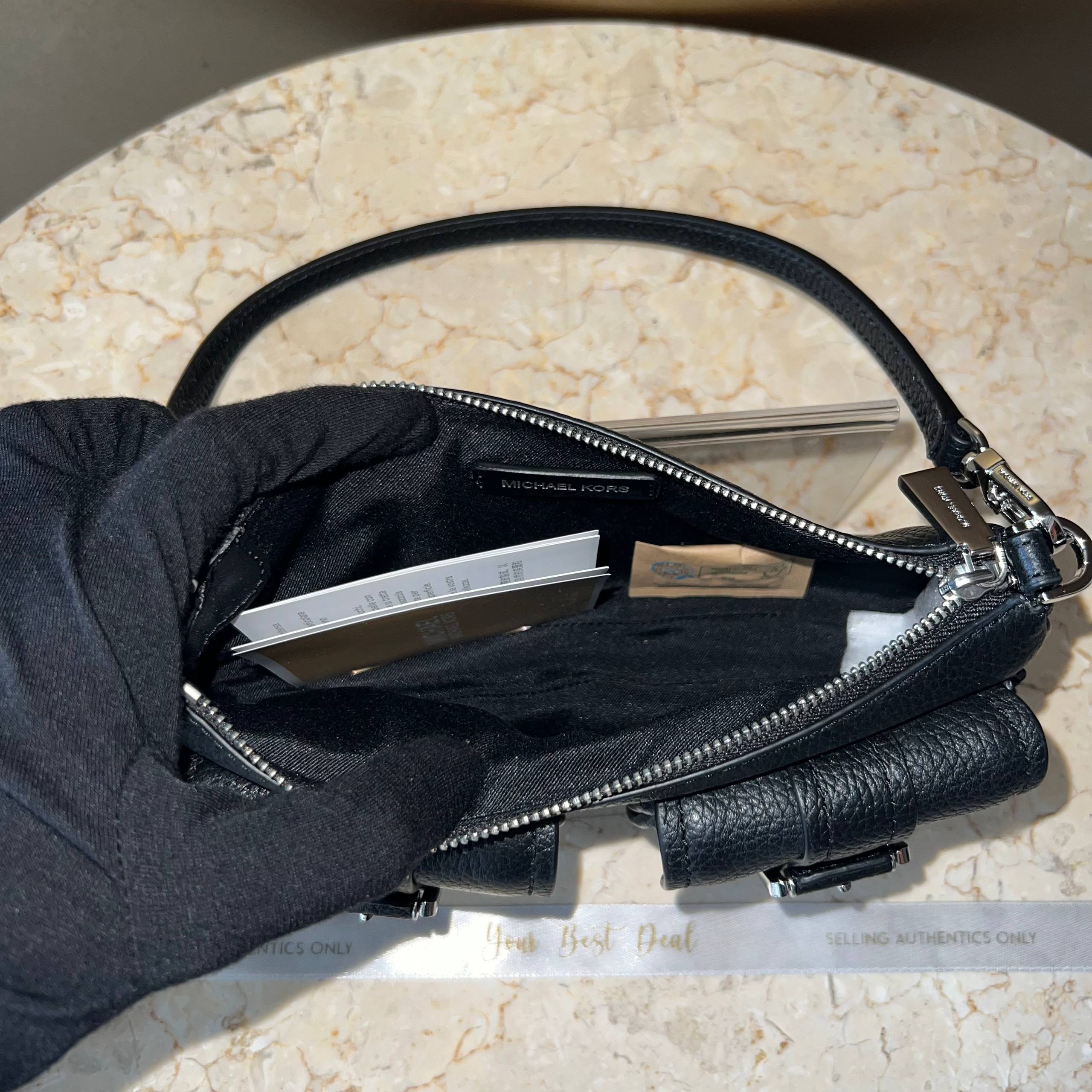 Michael Kors Zoe Small Pochette 