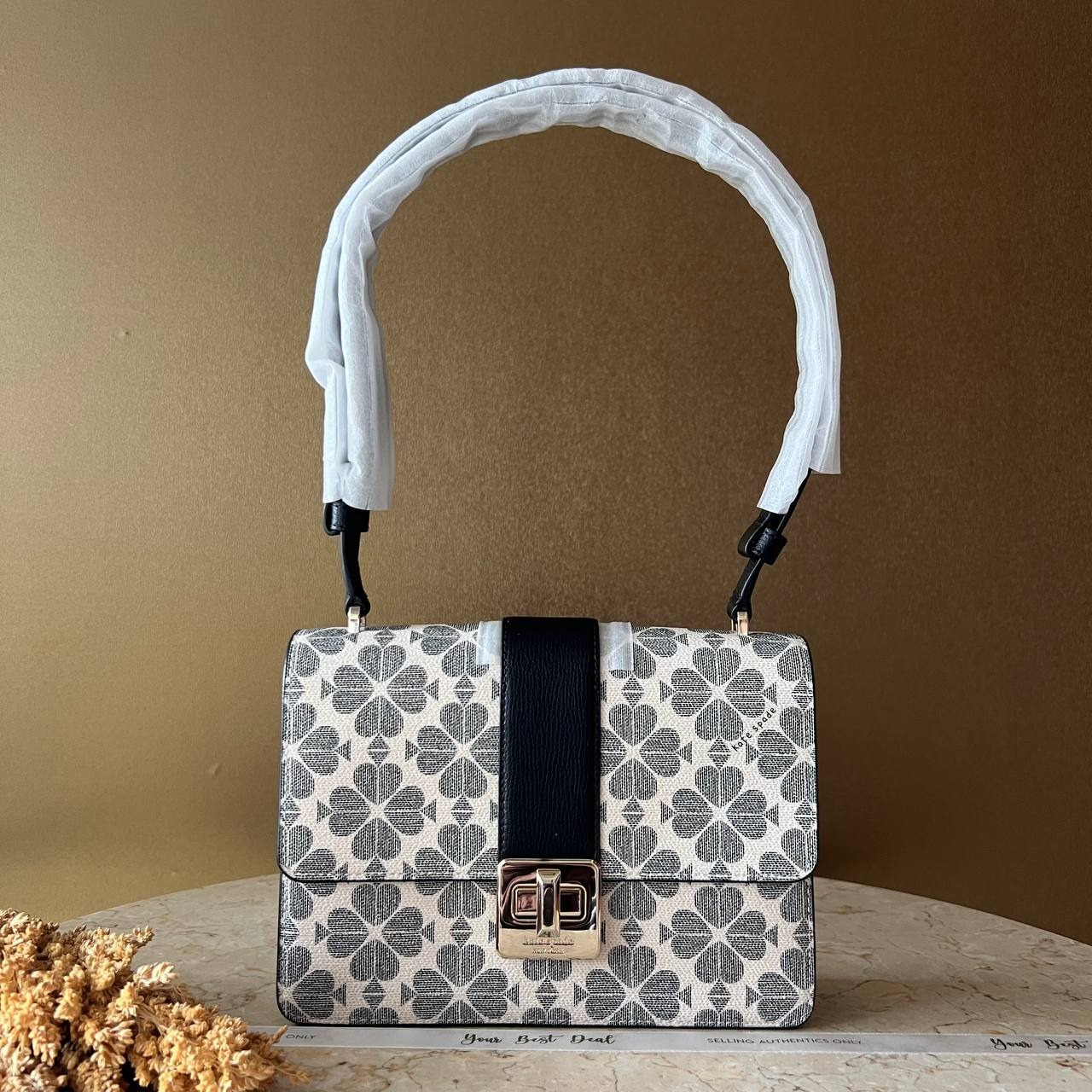 Kate Spade Spade Flower Pvc 