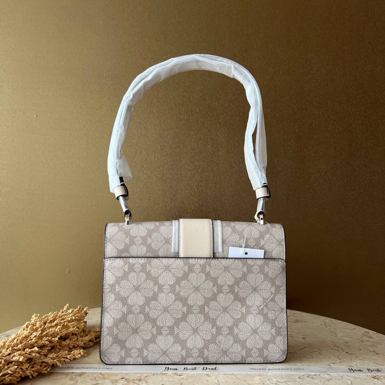 Kate Spade Spade Flower Pvc 