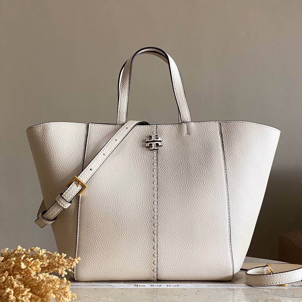 Tory Burch McGraw Carryall Brie