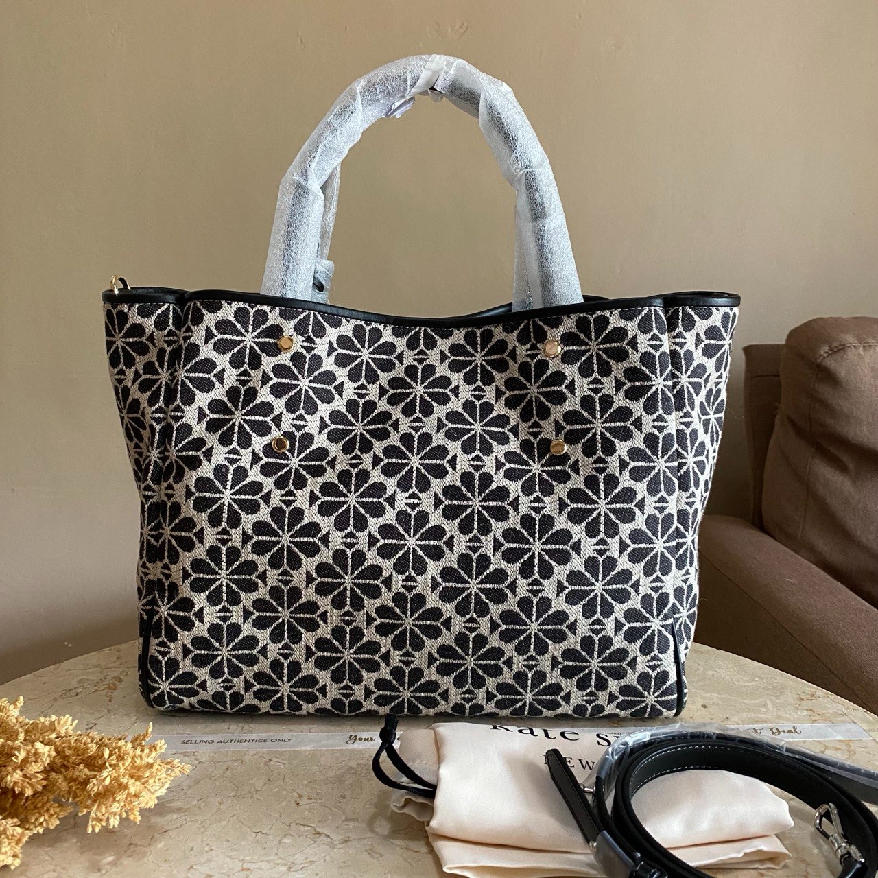 Kate Spade Everything Tote