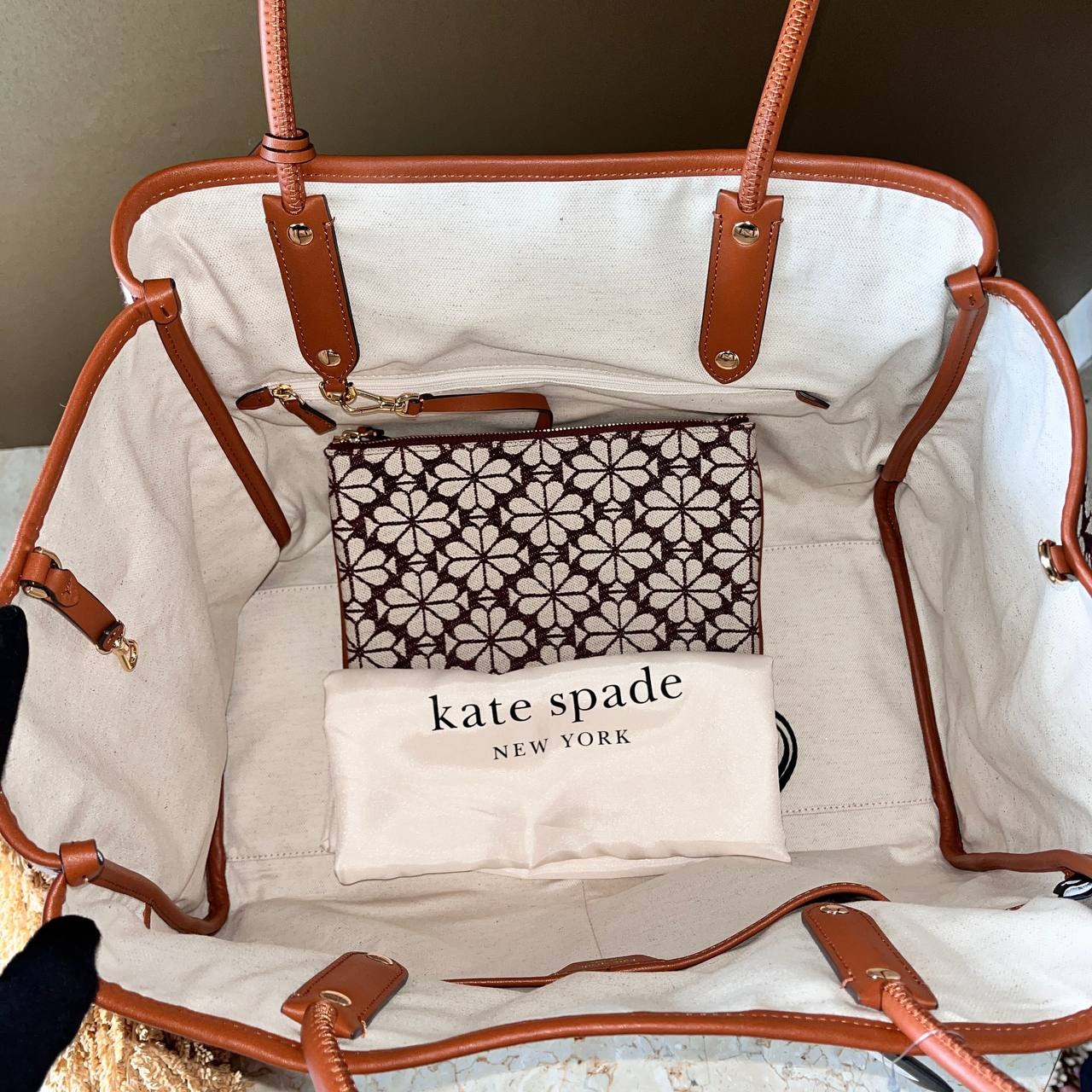 Kate Spade Everything Tote