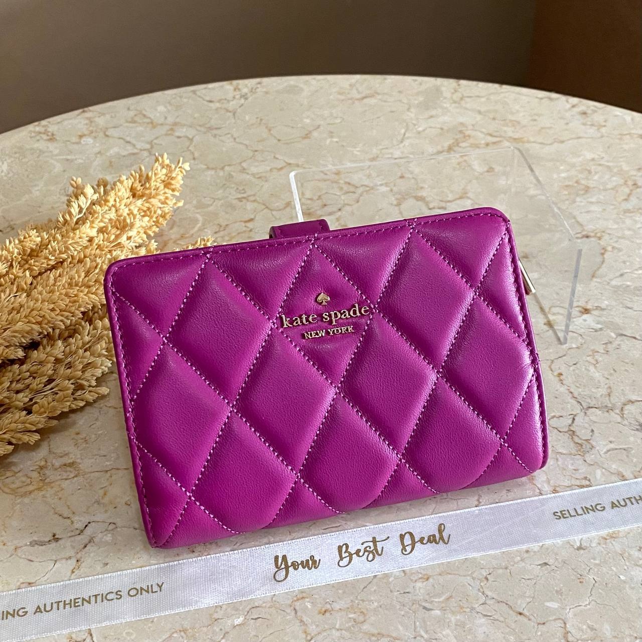 Kate Spade Carey Smooth Quilted Medium Compact Bifold Wallet 