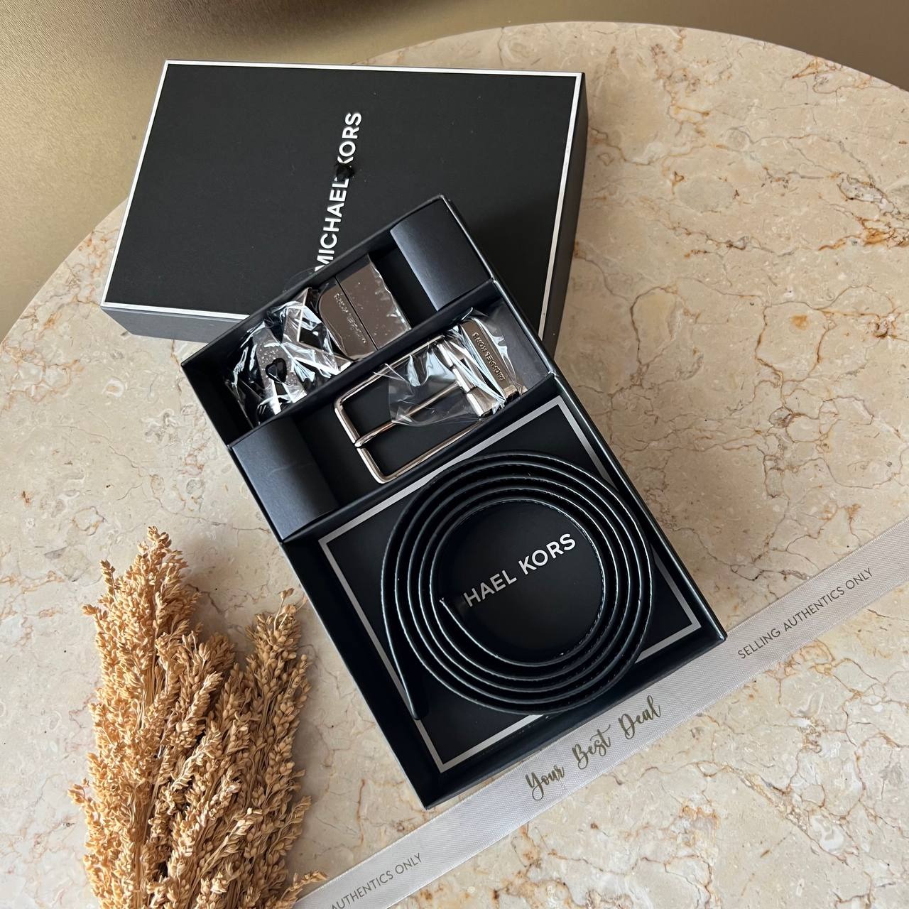 Michael Kors 4 in 1 Belt Box Set Signature