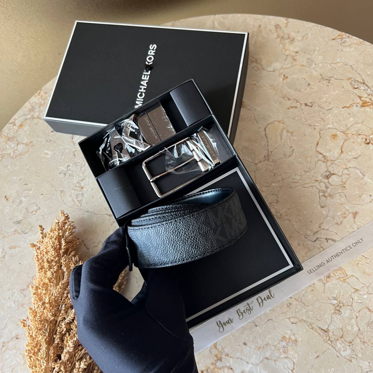 Michael Kors 4 in 1 Belt Box Set Signature