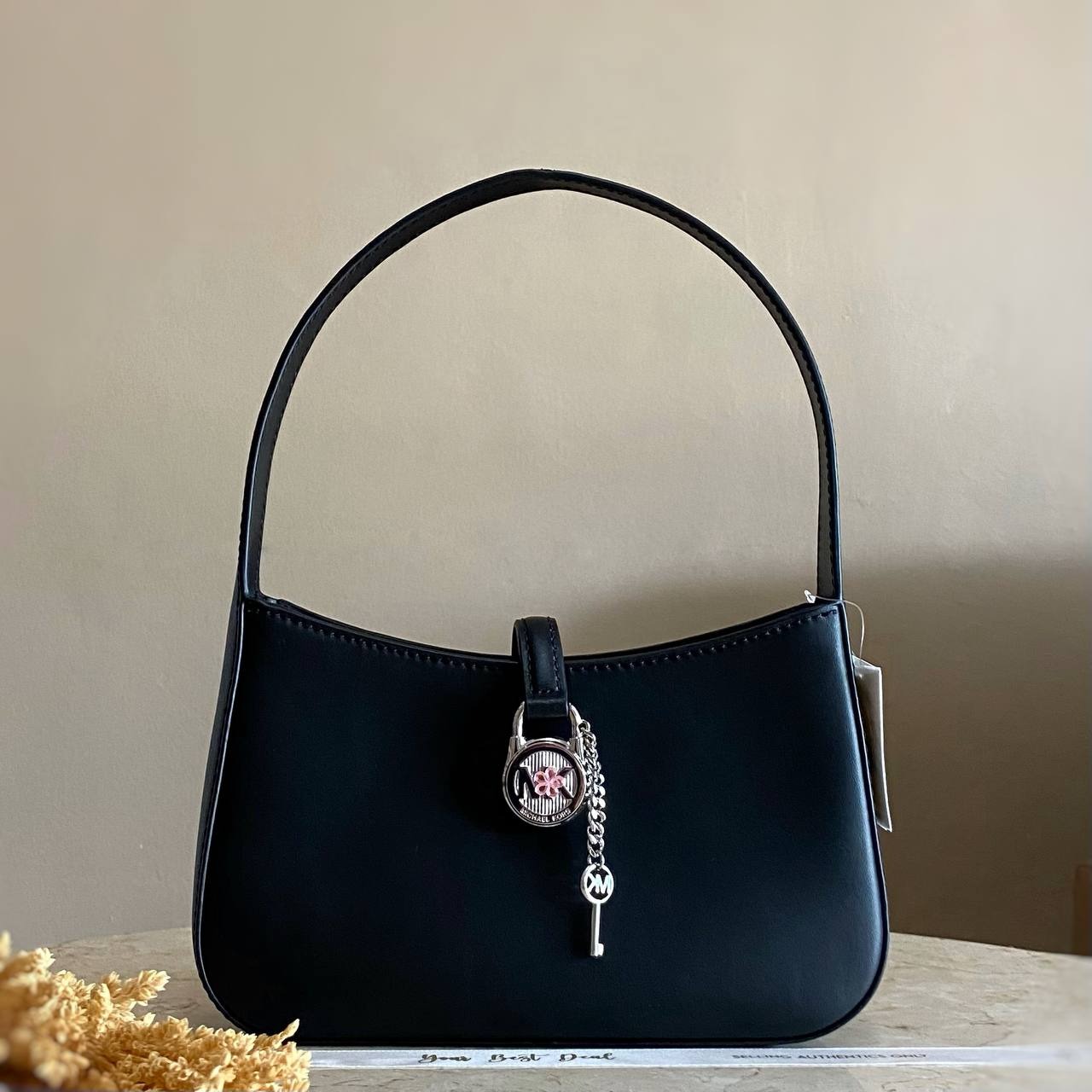 Michael Kros Lyra Small Pouchette