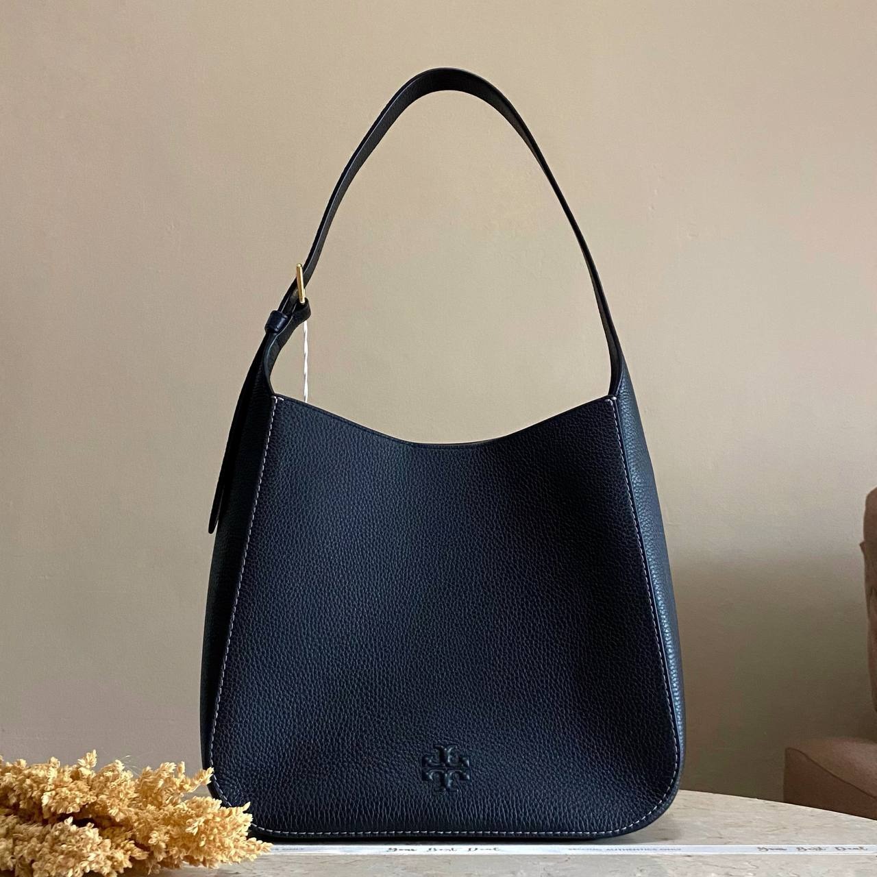  Tory Burch Thea Bucket Bag 