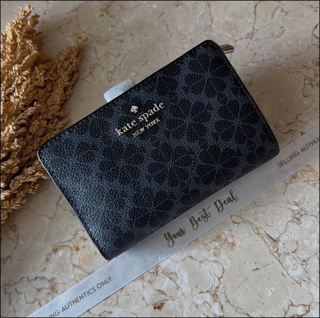 Kate Spade Flower Wallet
