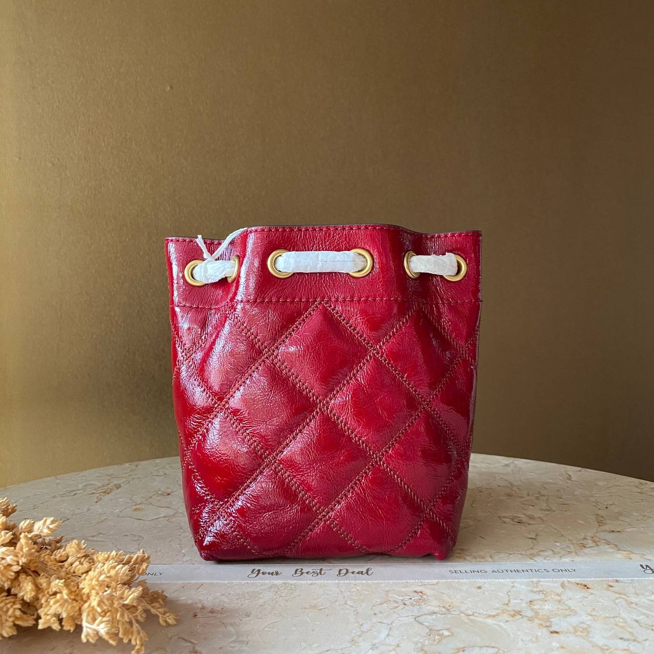 Tory Burch Willa Small Drawstring Bag