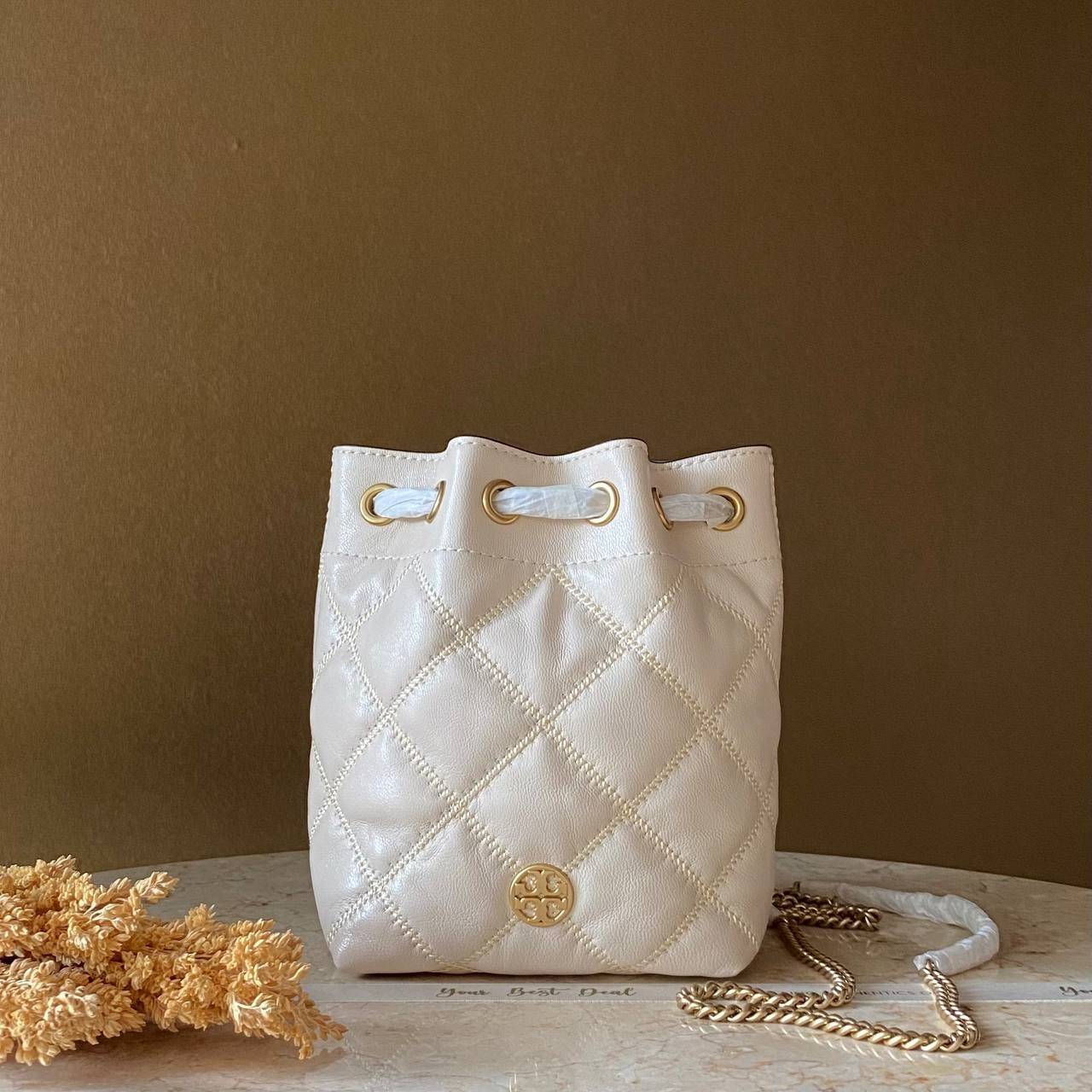 Tory Burch Willa Small Drawstring Bag