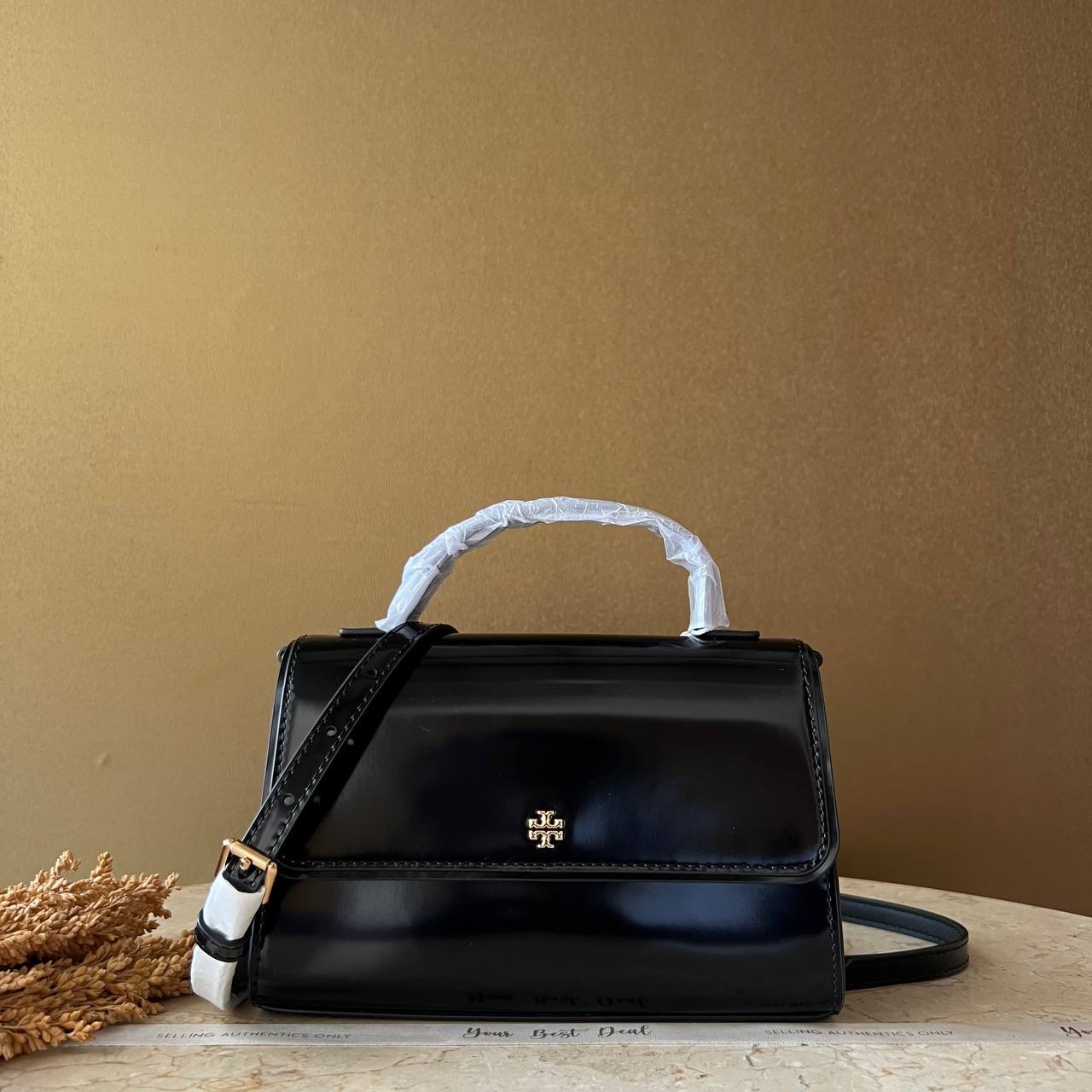 Tory Burch Emerson Smooth Mini Top Handle
