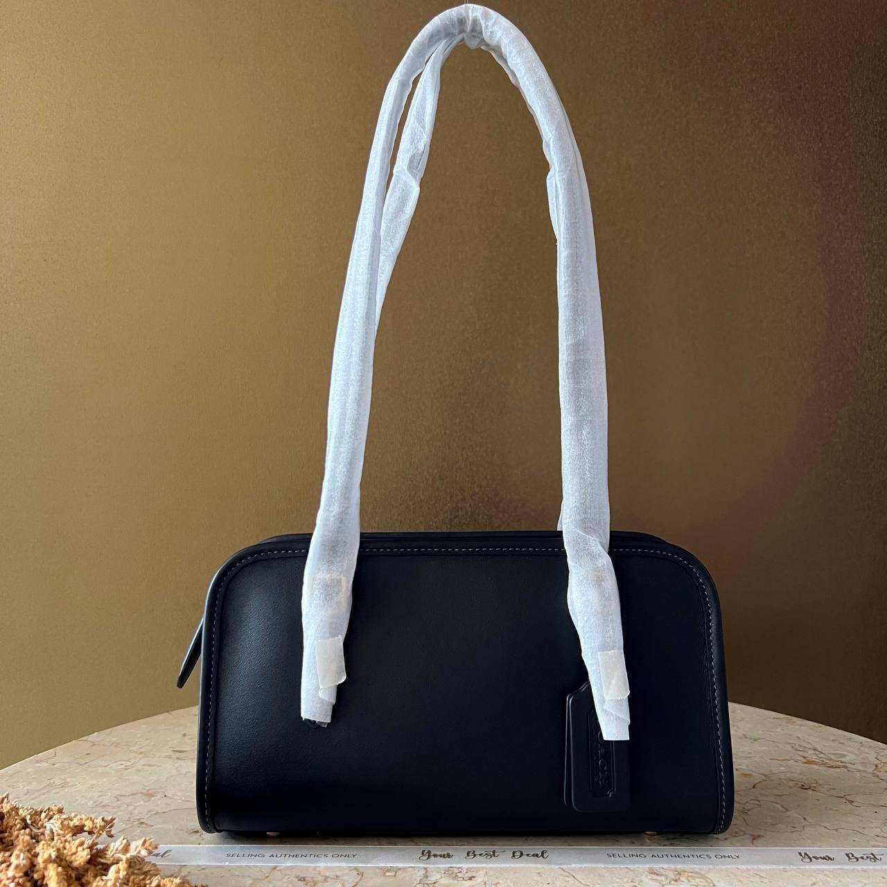 Coach Swing Zip Bag