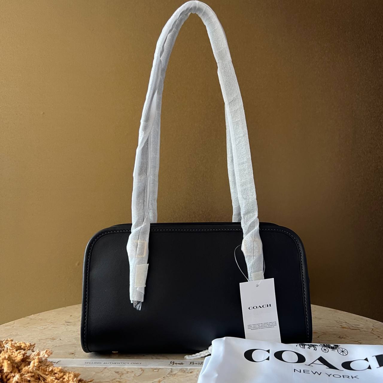 Coach Swing Zip Bag