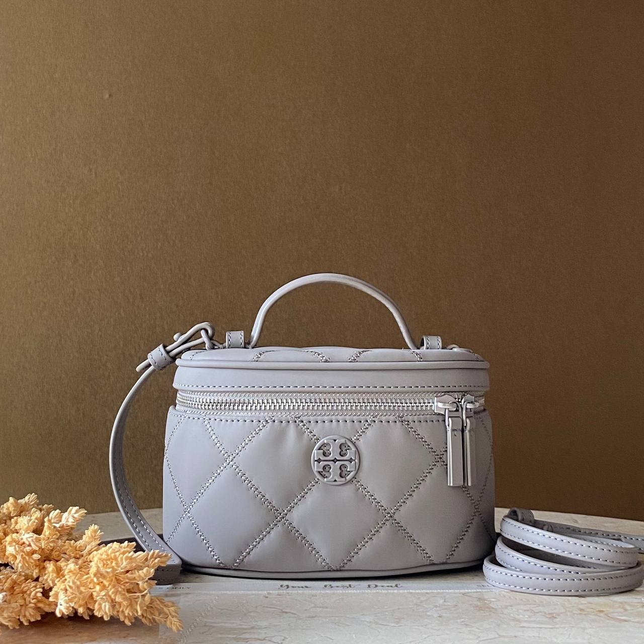 Tory Burch Willa Matte Vanity