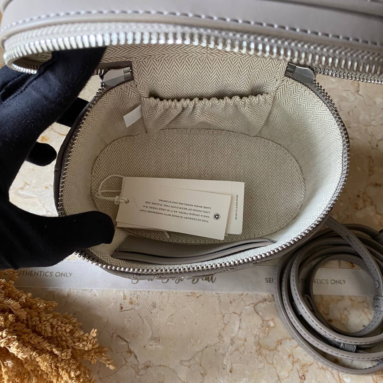 Tory Burch Willa Matte Vanity