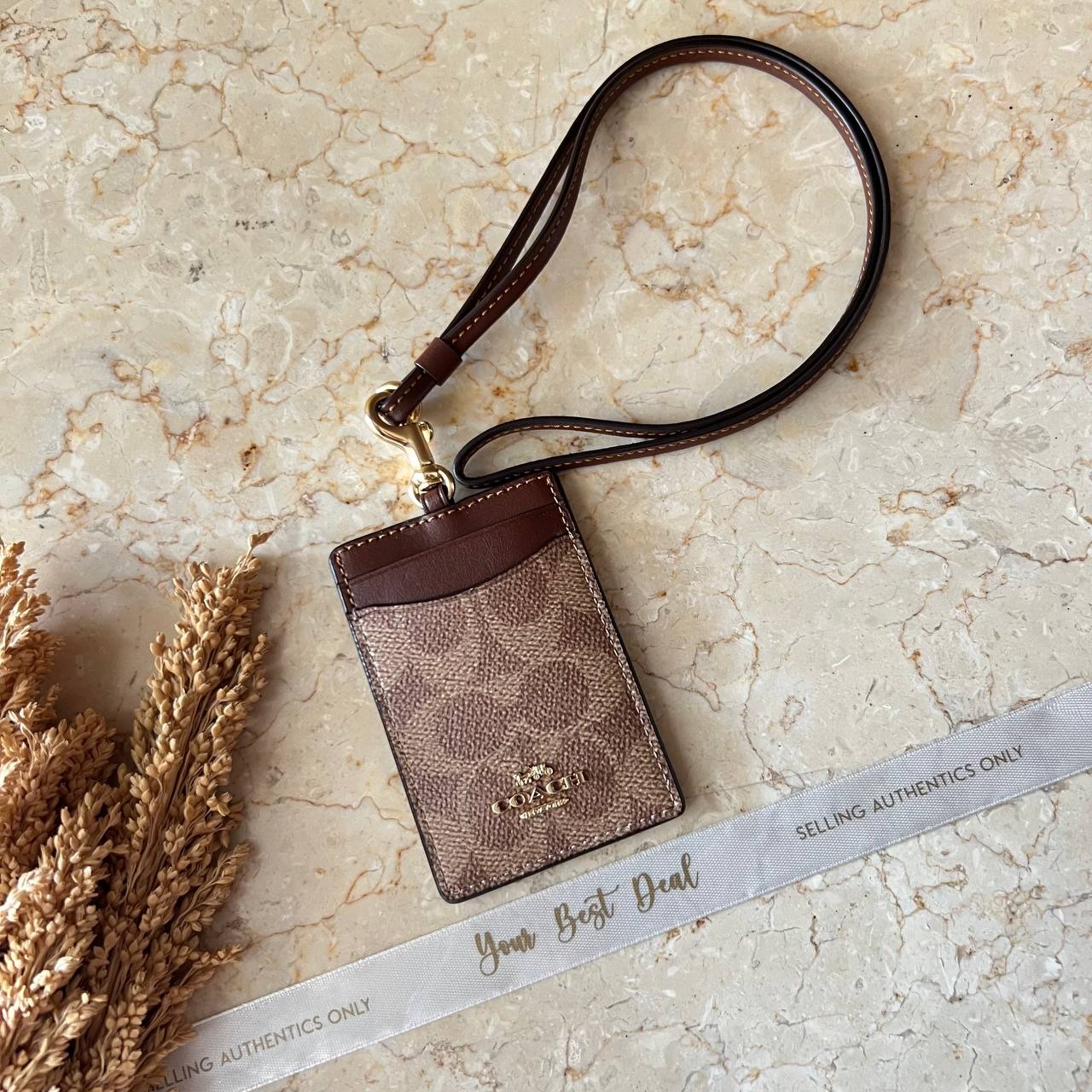 Coach Lanyard ID