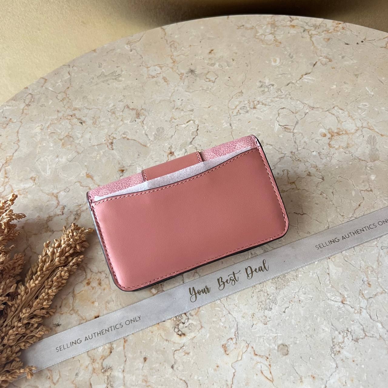 Coach Signature Essential Slim Card Case