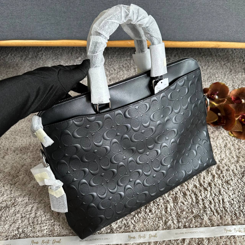 Coach Signature Embossed Beckett Portofolio Brief Black