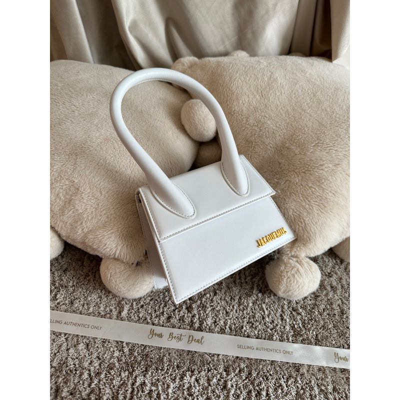 Jacquemus Le Chiquito Moyen White
