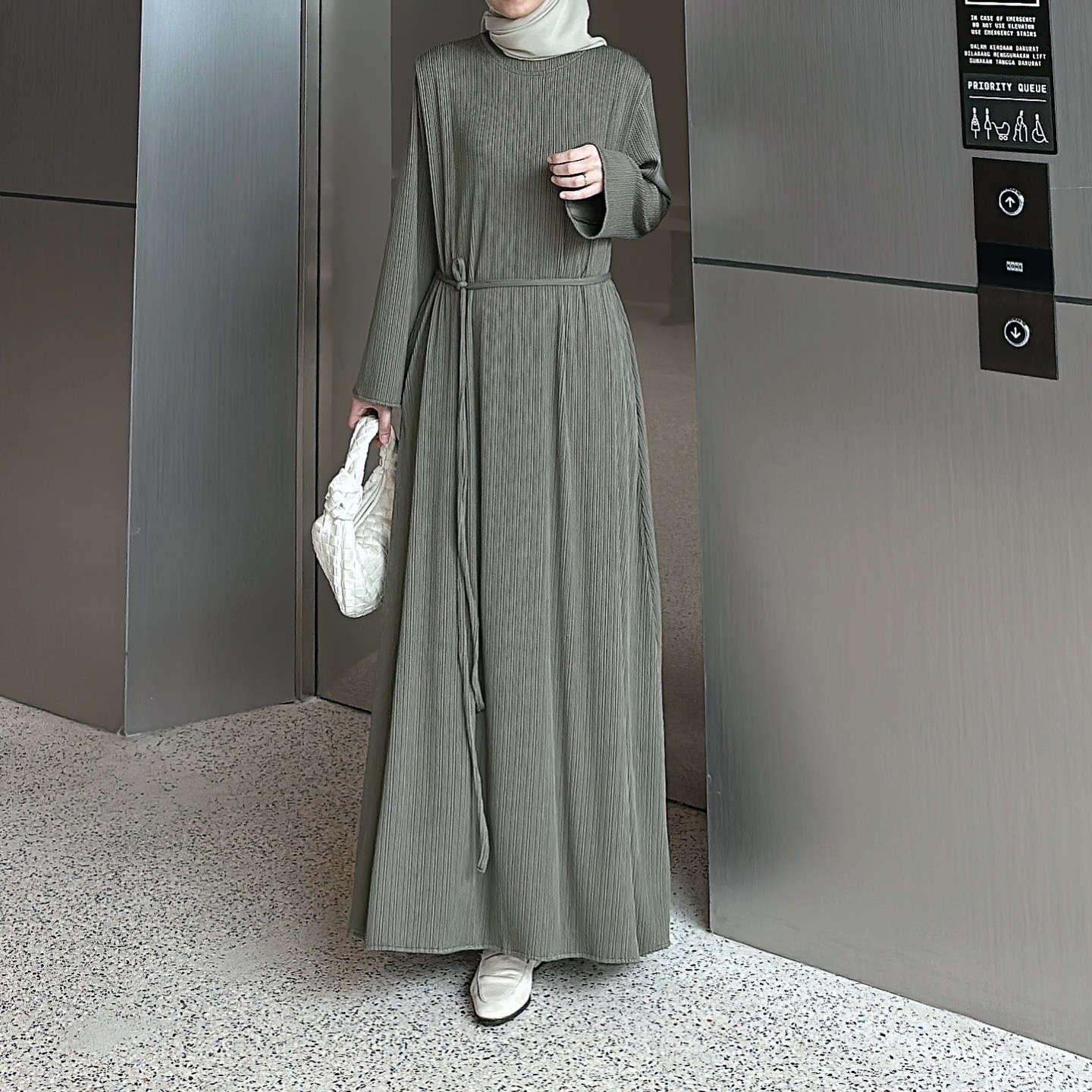 SABINA DRESS - ARMY
