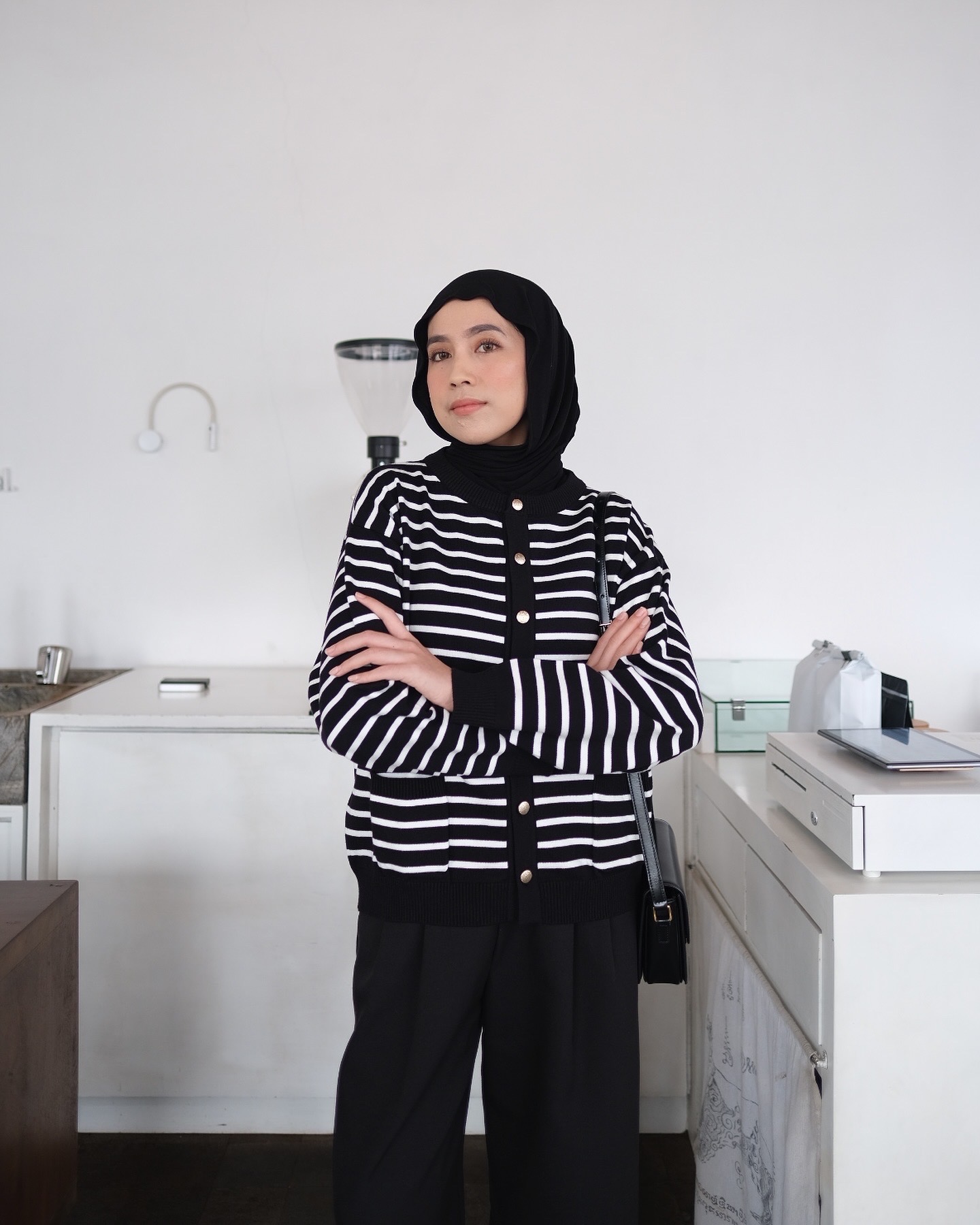 ASCA KNIT CARDI - BLACK