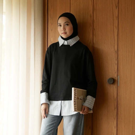 Image of ZOEY TOP - BLACK