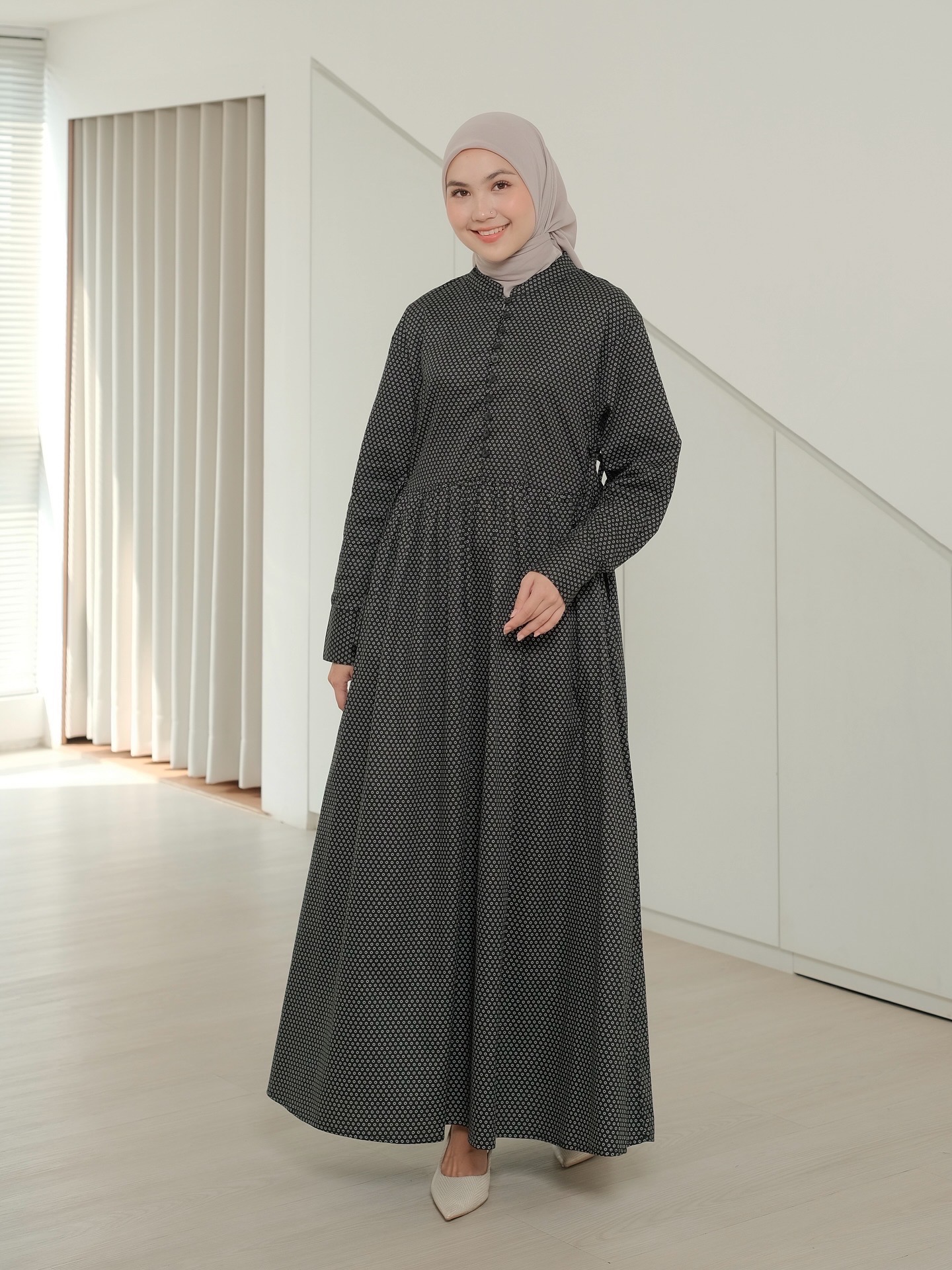 FLEURA DRESS - BLACK