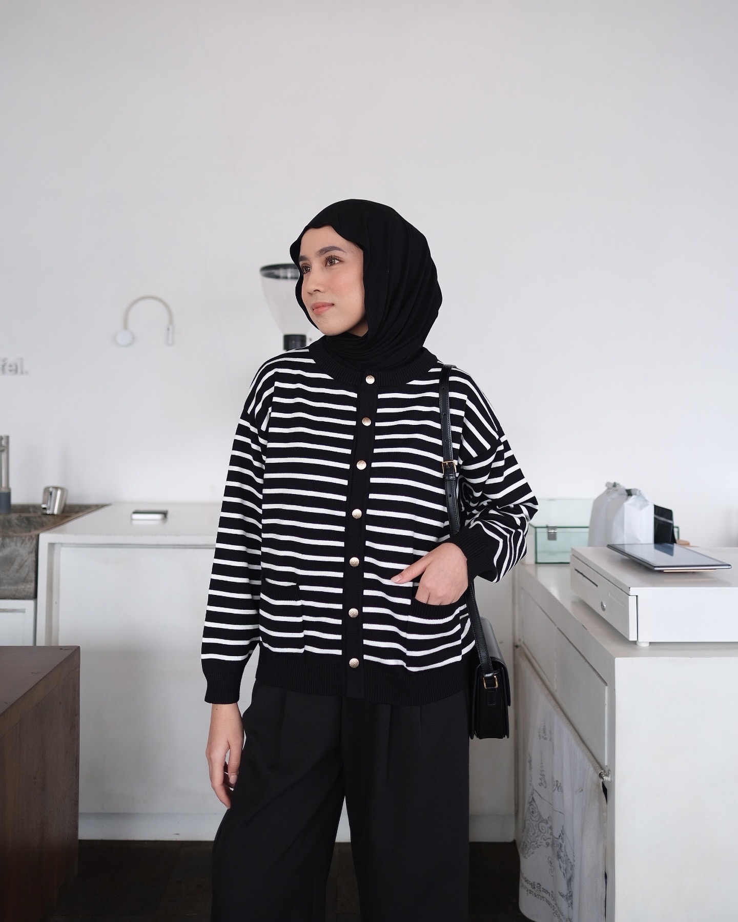 ASCA KNIT CARDI - BLACK