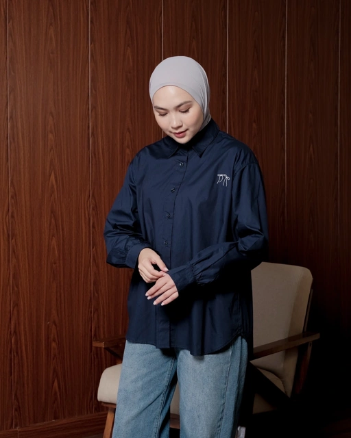 Image of WILVY SHIRT - NAVY