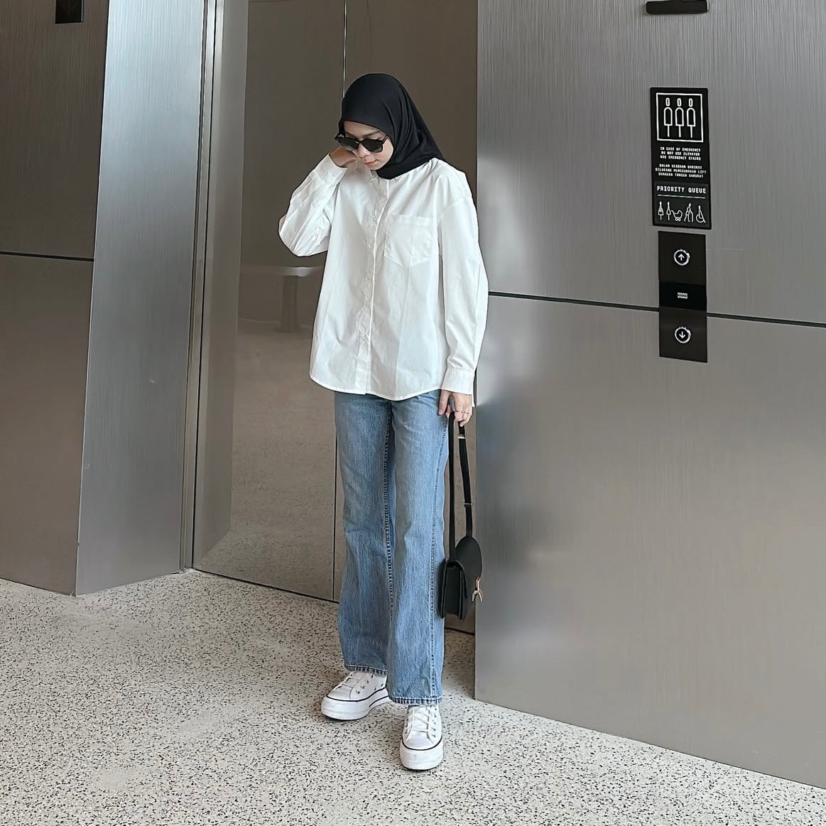 TWILLA SHIRT - OFF WHITE