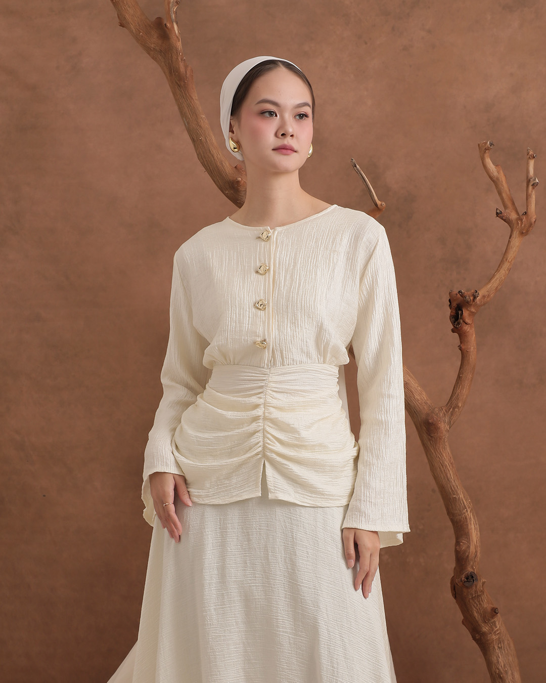 [Tutuloph] Farah Blouse | Blouse Ruffle Elegan Raya Collection | Kancing Depan Lengan Panjang | Regular Casual Big Size