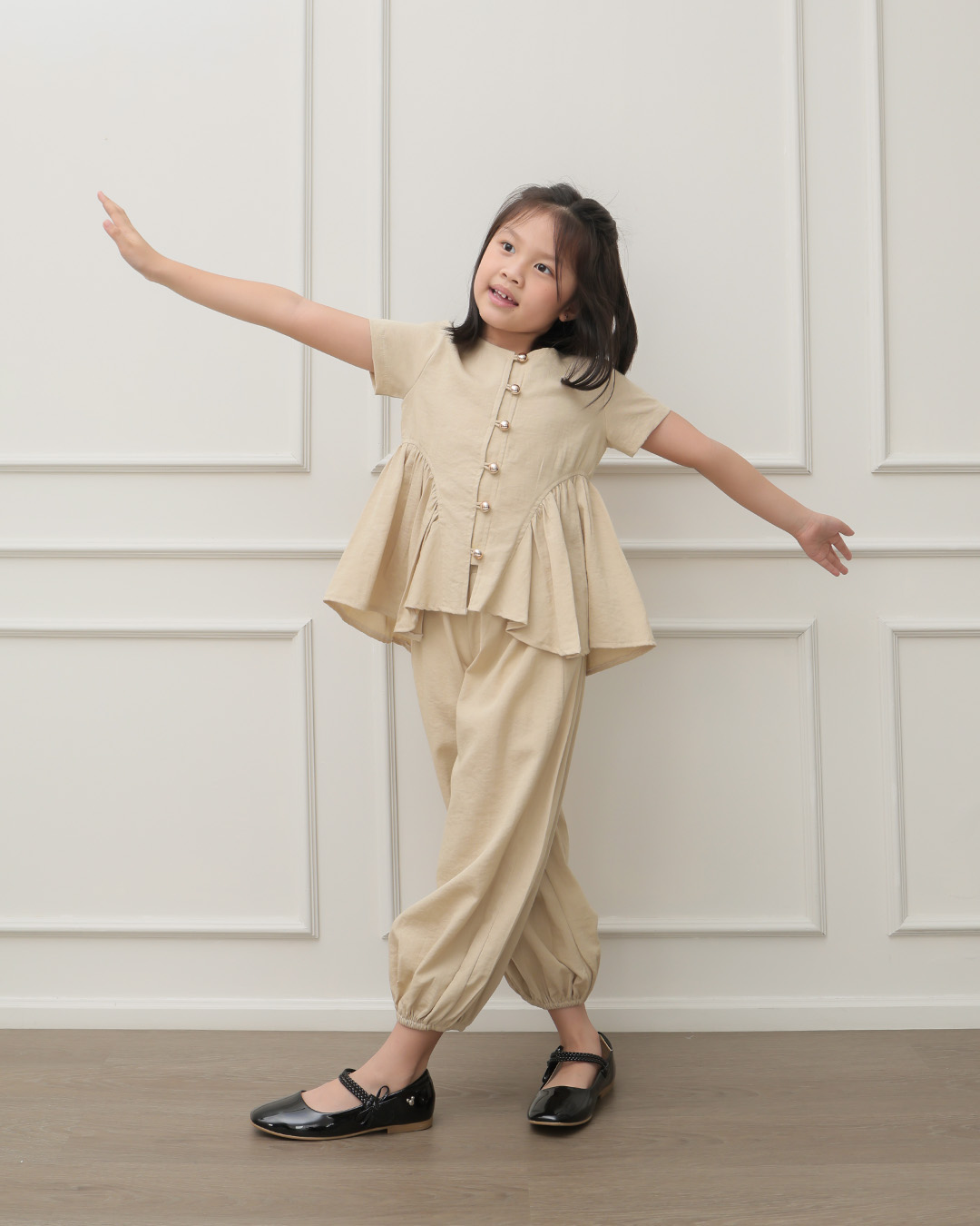 Giana Blouse Kids | Blouse Anak Perempuan Lengan Pendek | Atasan Anak Casual Peplum Kancing Depan | Usia 1-8 Tahun | TutuKids