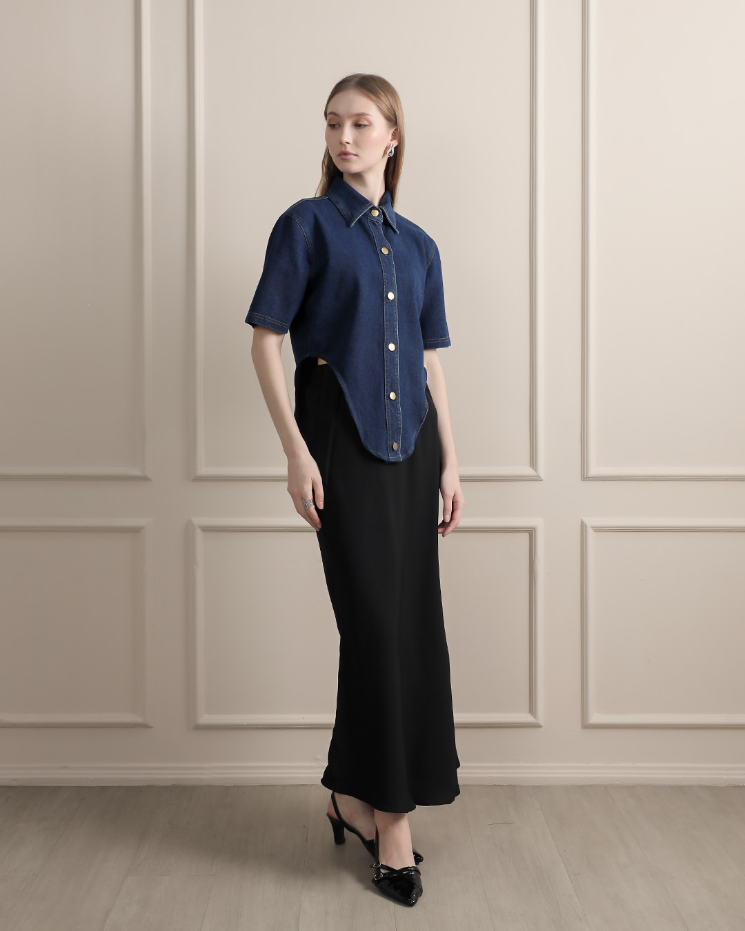 [Tutuloph] Luca Top | Atasan Denim Wanita Kerah Lengan Pendek | Asymmetric Denim Top | Casual Denim Collection | Regular Casual Big Size