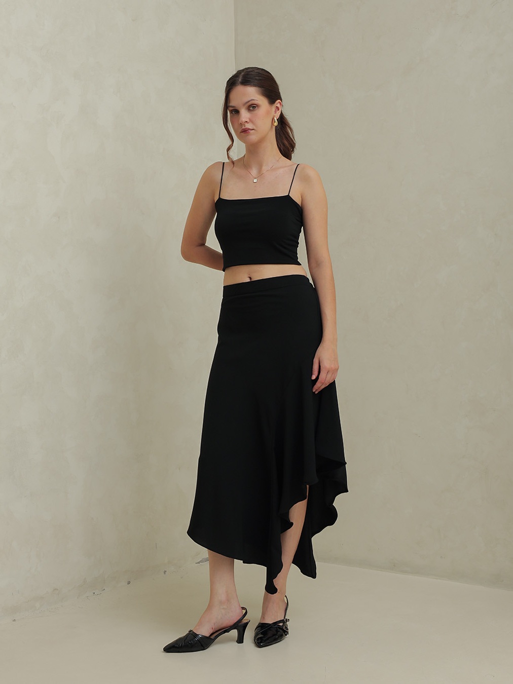 [Tutuloph] Mae Skirt | Rok Midi Ruffle Asimetris Wanita | Rok Gelombang Elegan & Stylish – Fit to Big Size, Cocok untuk Casual & Semi Formal Look