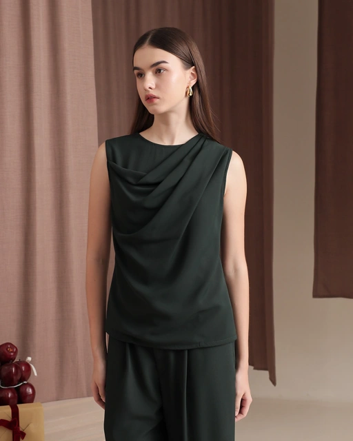 Image of [Tutuloph] Tyra Tanktop | Sleeveless | Fit Blouse Wanita | Atasan Kasual Wanita Rempel | Casual Fashion Normal Bigsize