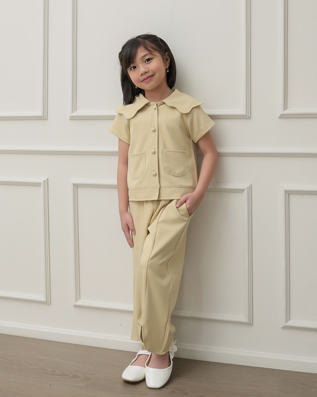 Helly Top Kids | Blouse Anak Perempuan Lengan Pendek | Atasan Anak Casual Peterpan Collar Kancing Depan | Usia 1-8 Tahun | TutuKids