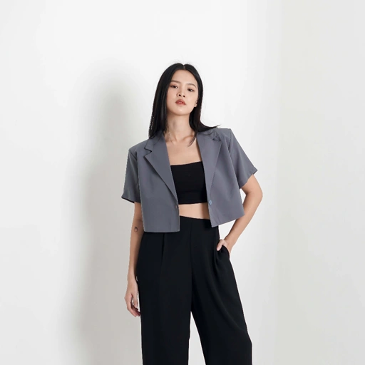 Image of [Tutuloph] Kelly Blazer Cropped Short - Sleeve Blazer | Casual Blazer| Fashion Wanita Jumbo Normal Bigsize