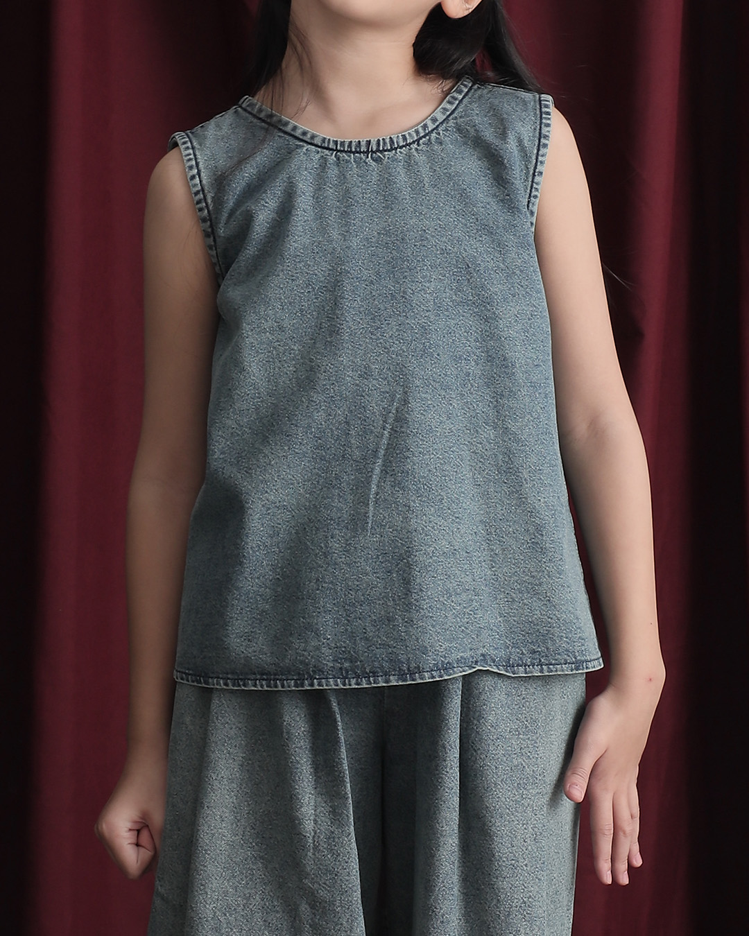 Lina Blouse Kids | Sleeveless Top Tali Pita Baju Denim Anak Perempuan | Usia 1-8 Tahun | Atasan Jeans Anak Perempuan | Fashion Anak | TutuKids