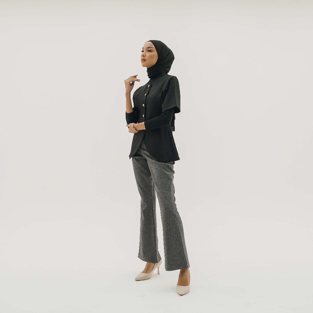 [Tutuloph] Aster Crewneck Top | Atasan Wanita Premium Kancing Gold | Luaran Elegan & Casual – Koleksi Eksklusif Fit to Big Size