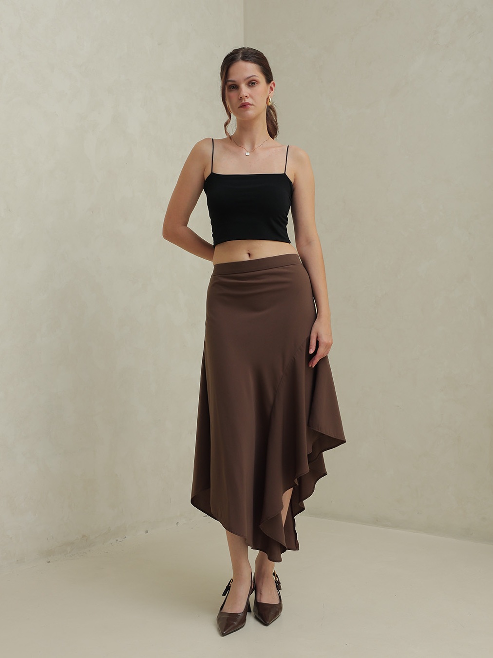[Tutuloph] Mae Skirt | Rok Midi Ruffle Asimetris Wanita | Rok Gelombang Elegan & Stylish – Fit to Big Size, Cocok untuk Casual & Semi Formal Look