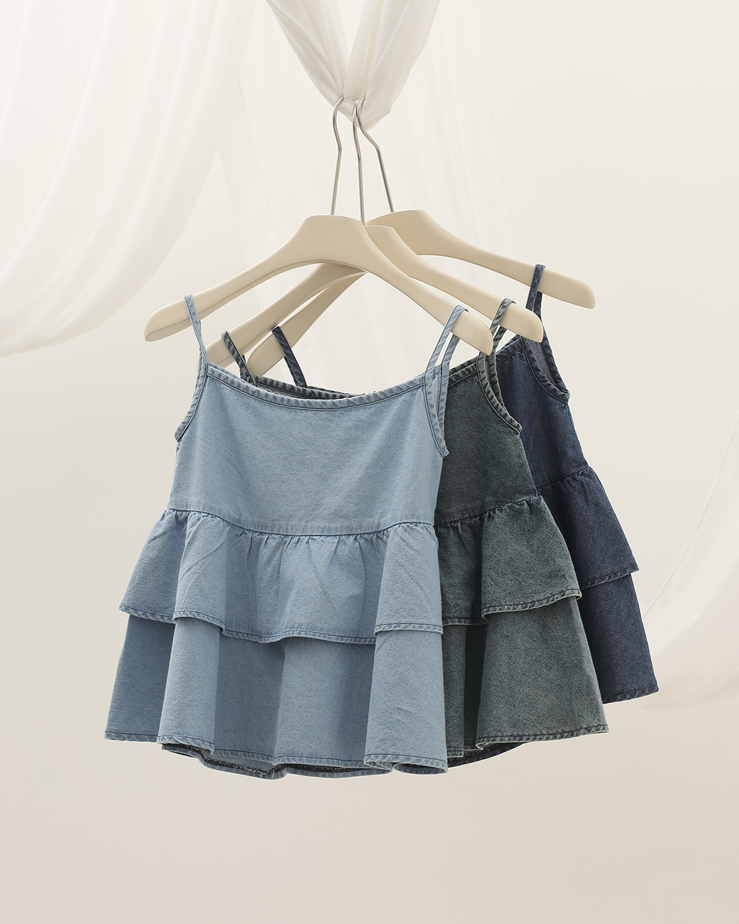 Karin Top Kids | Sleeveless Top Baju Denim Anak Perempuan | Usia 1-8 Tahun | Atasan Ruffle Jeans Anak Perempuan | Fashion Anak | TutuKids