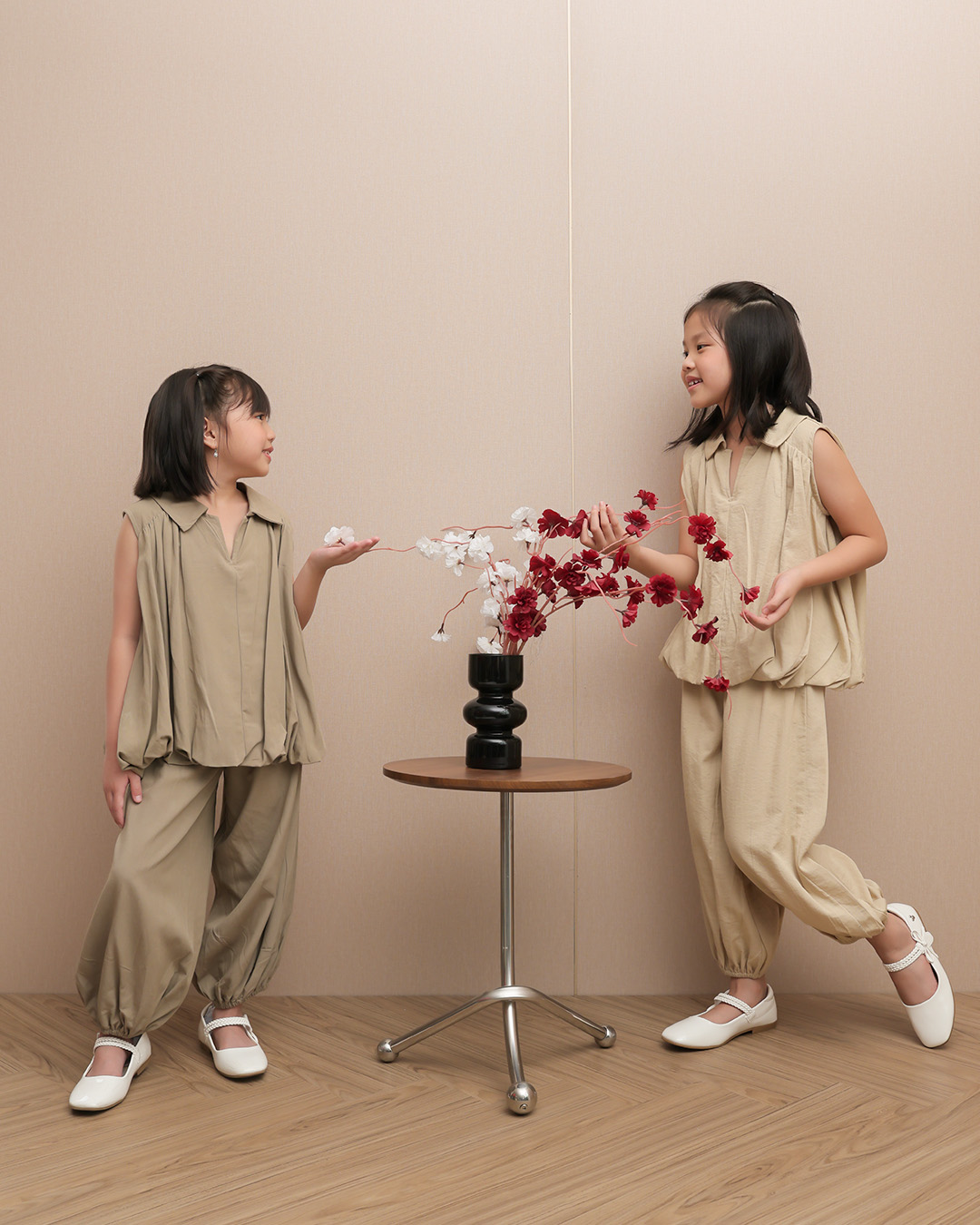 Emery Pants Kids | Celana Panjang Anak Perempuan | Bawahan Anak Casual Pinggang Karet | Usia 1-8 Tahun | TutuKids