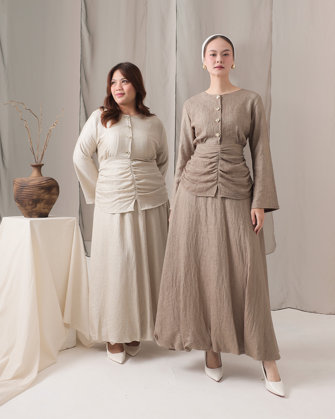 [Tutuloph] Farah Blouse | Blouse Ruffle Elegan Raya Collection | Kancing Depan Lengan Panjang | Regular Casual Big Size