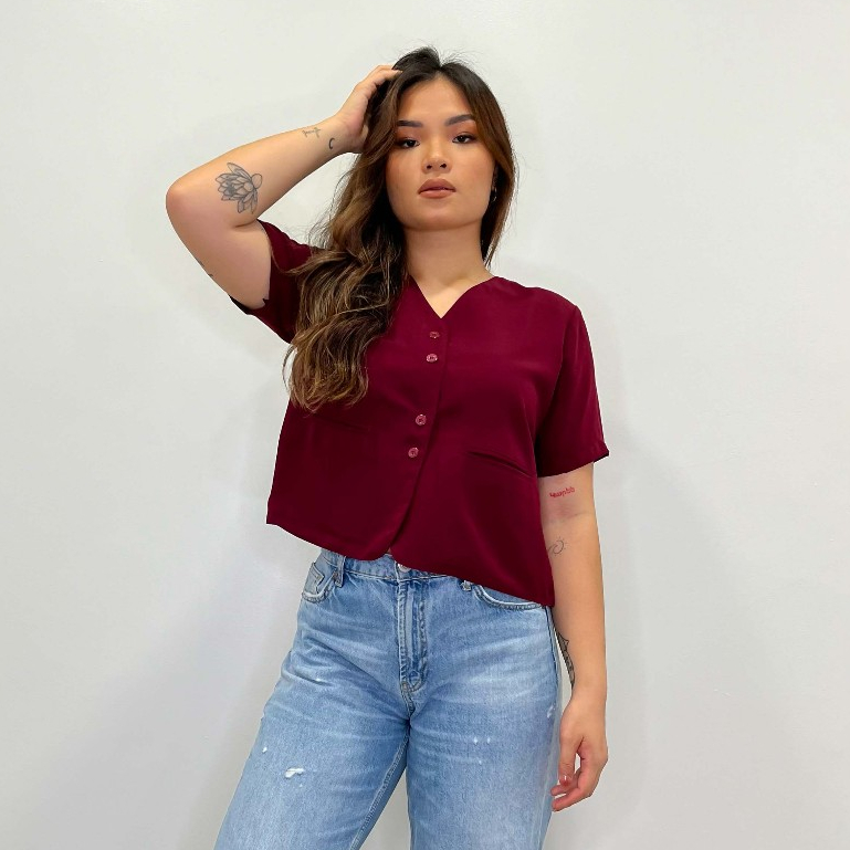 [Tutuloph] Vicca Blouse | Office Shirt | Atasan Kemeja Wanita Casual Fashion Kantor Blouse Kancing Lengan Pendek Top Bigsize