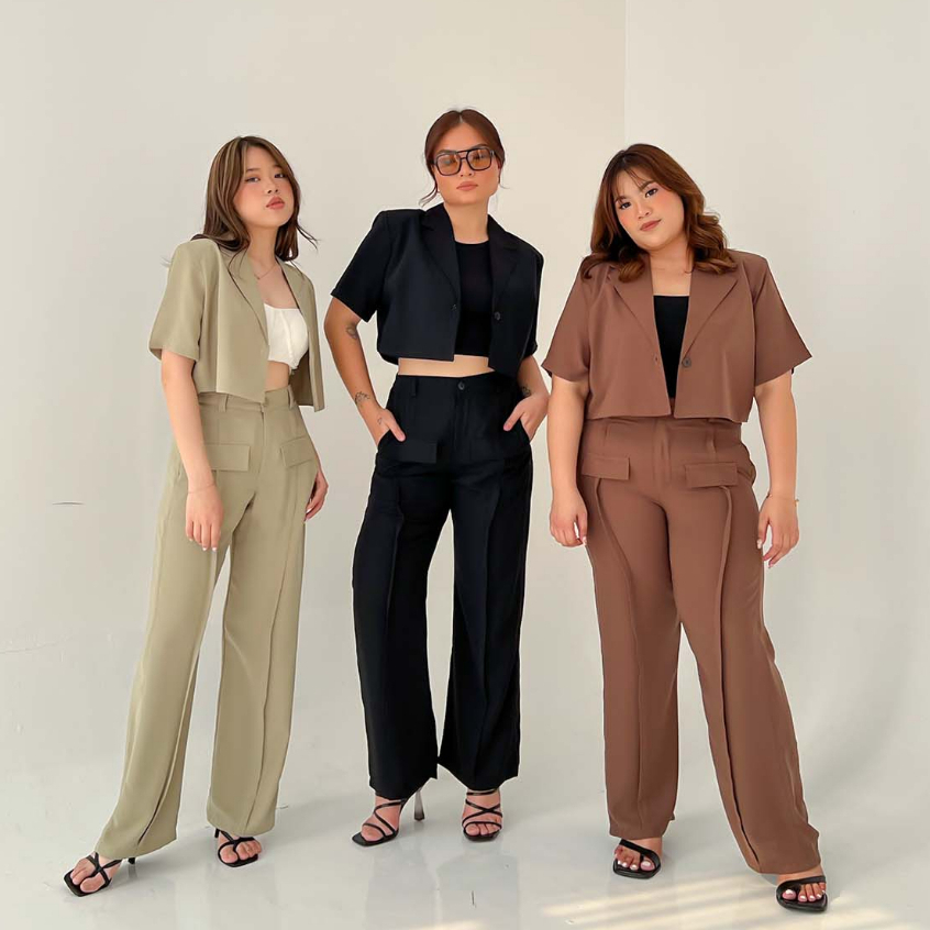 [Tutuloph] Kelly Blazer Cropped Short - Sleeve Blazer | Casual Blazer| Fashion Wanita Jumbo Normal Bigsize