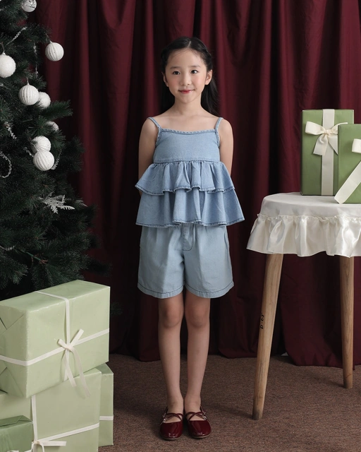 Image of Karin Top Kids | Sleeveless Top Baju Denim Anak Perempuan | Usia 1-8 Tahun | Atasan Ruffle Jeans Anak Perempuan | Fashion Anak | TutuKids