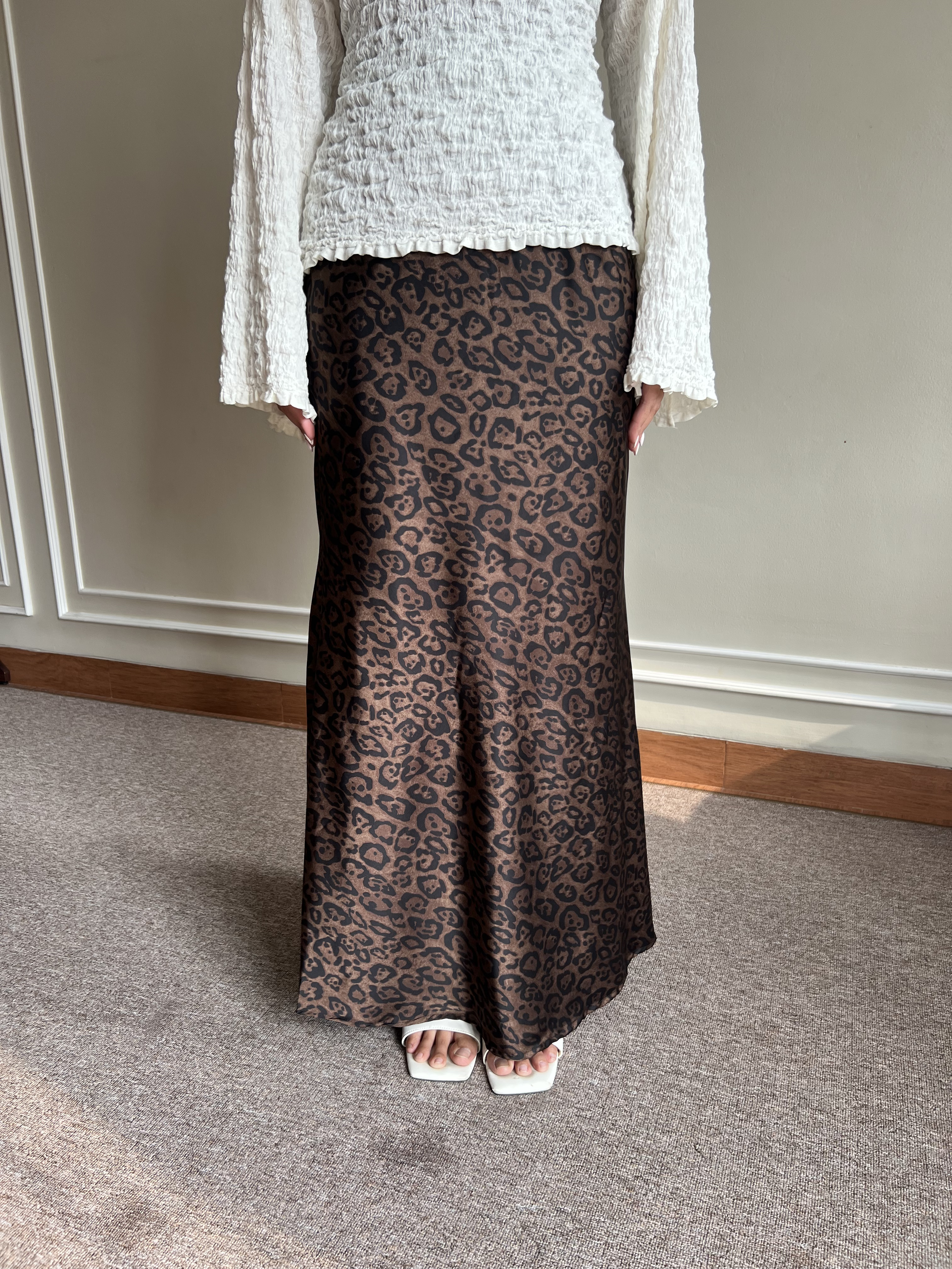 Olivia Polka Skirt by Dielle Official / Flare Skirt / Aesthetic Skirt / Polkadot Skirt