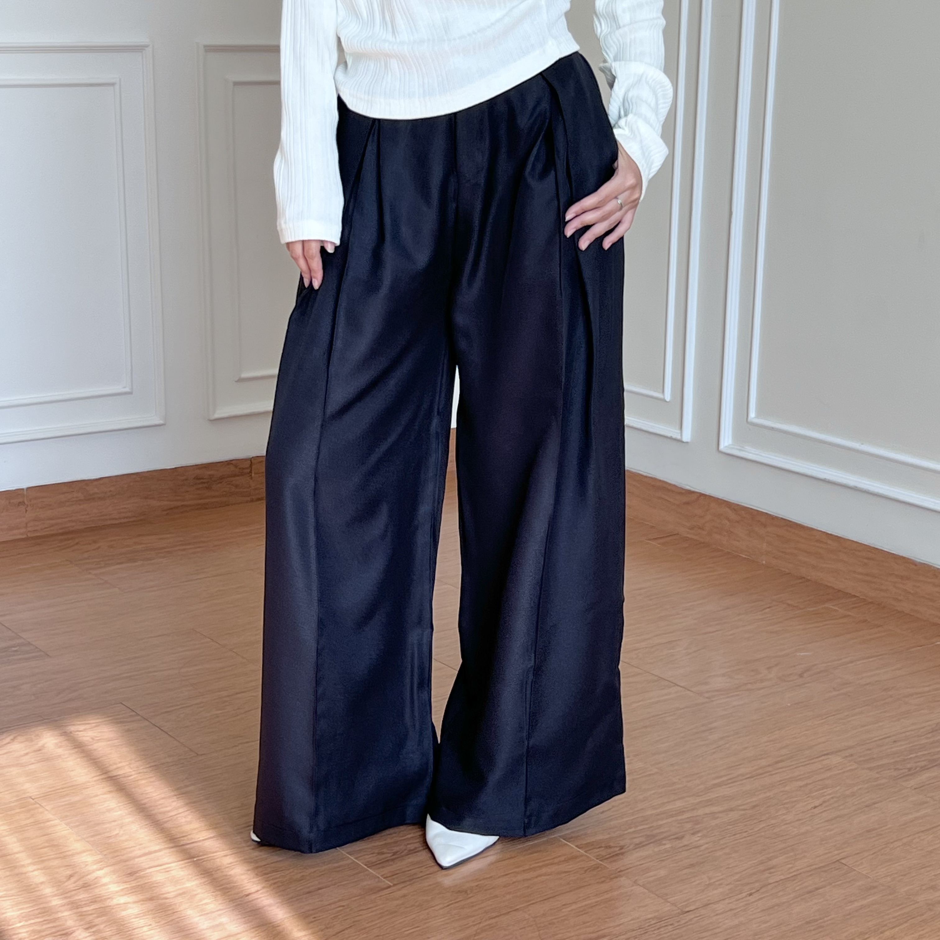 Serra Pants by Dielle Official