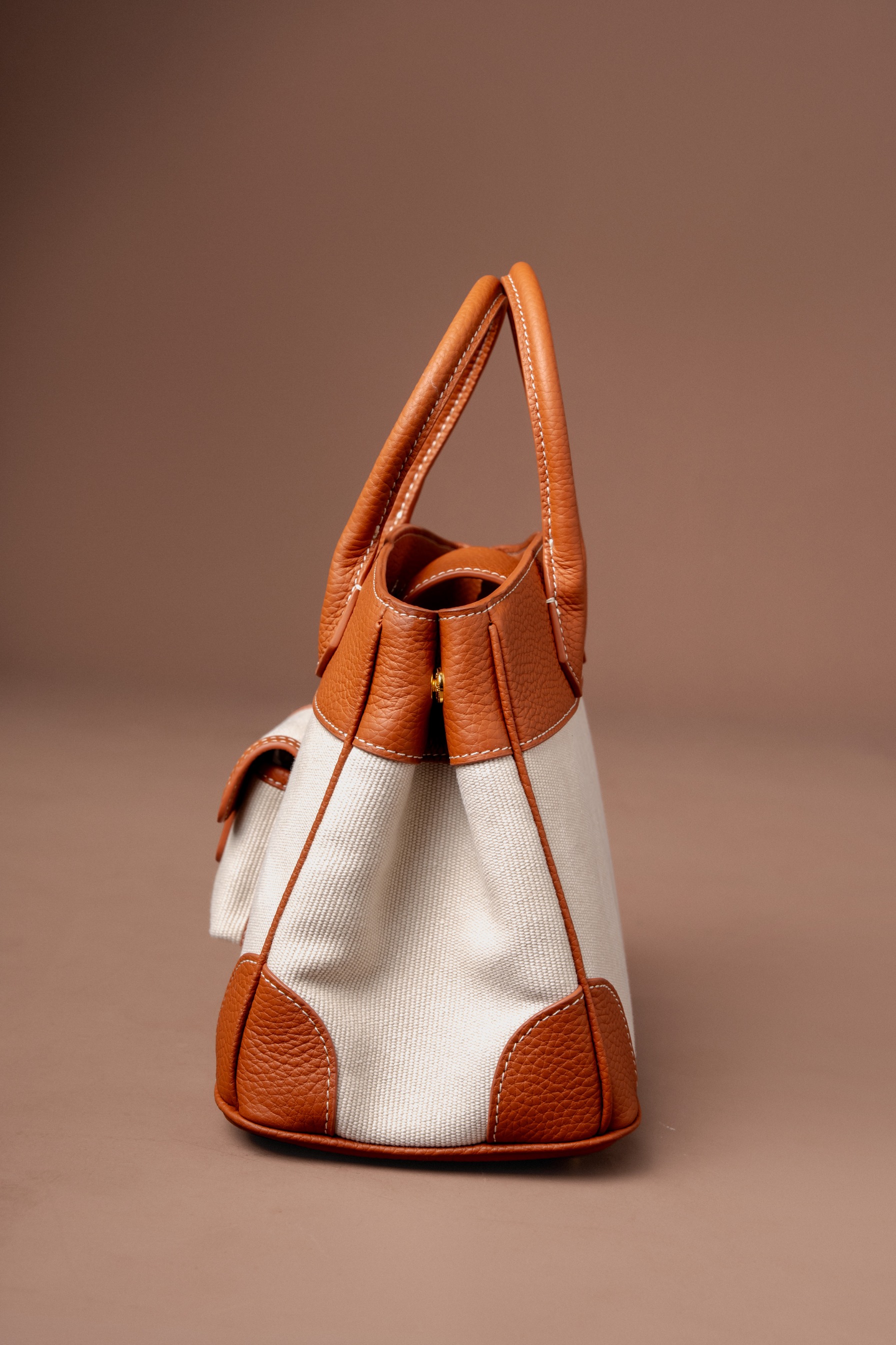 MINI TABI CARGO - GOLD CANVAS