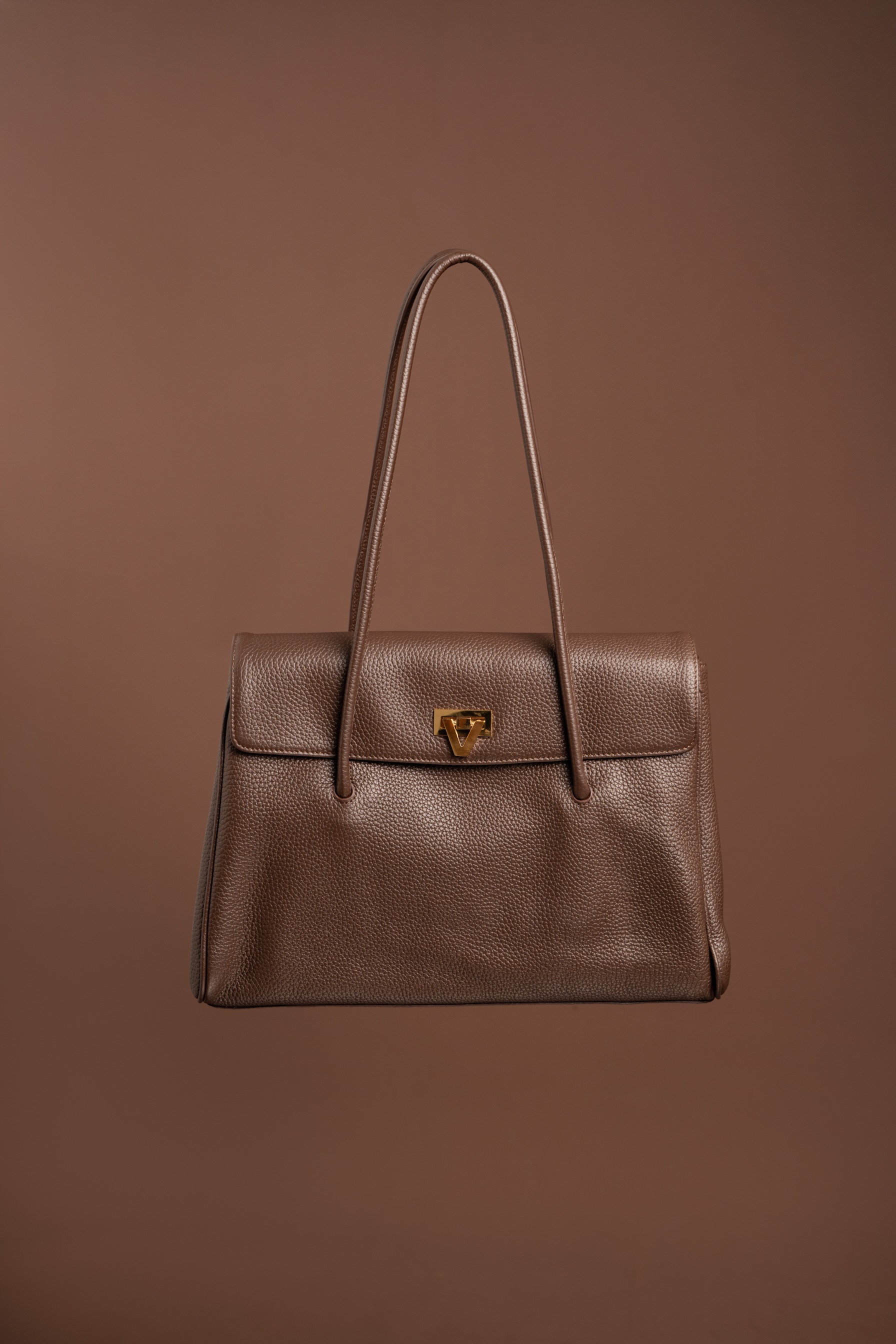 PO COSMO COCOA BROWN Start Shipping End of October 2026